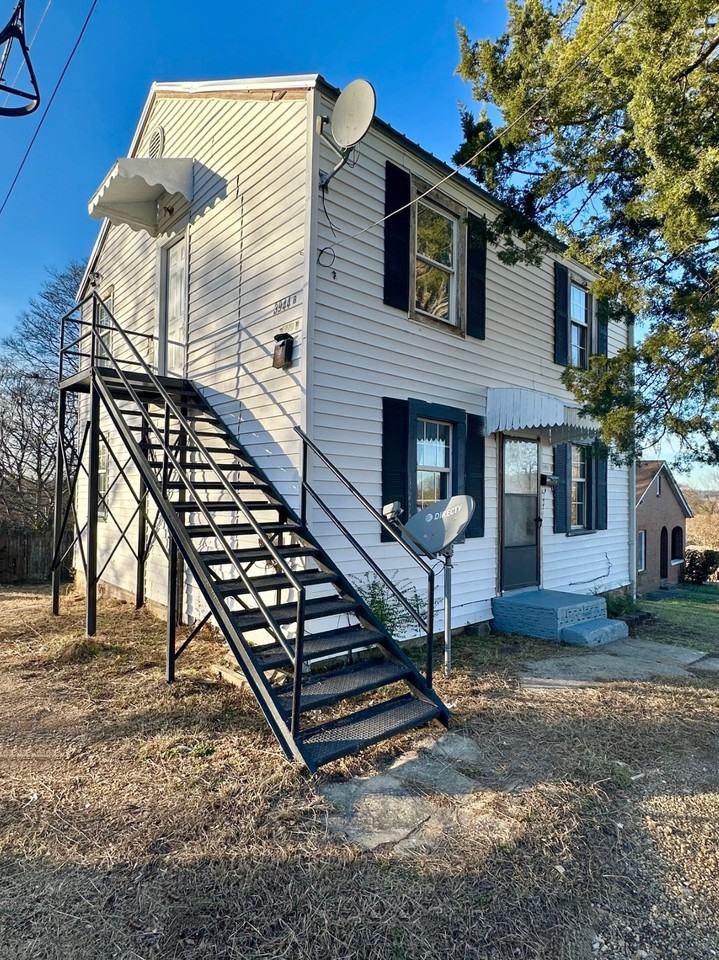 3944 40th St N #1 - Photo 2 of 7