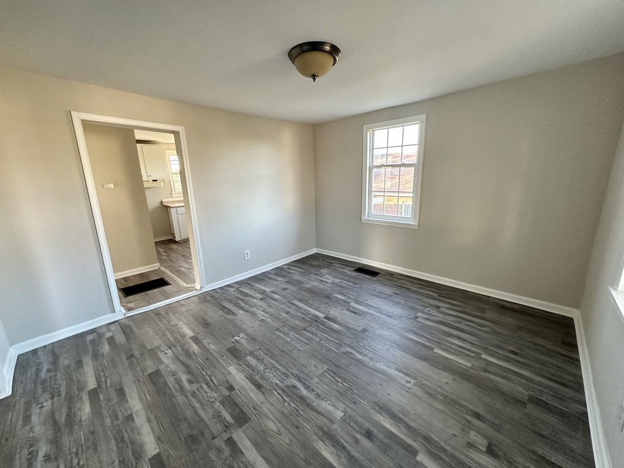 3944 40th St N #1 - Photo 4 of 7