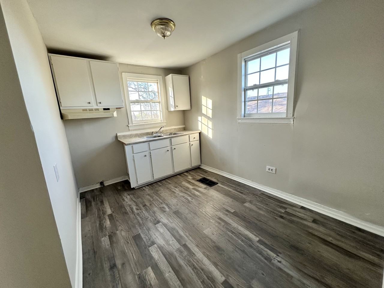 3944 40th St N #1 - Photo 6 of 7