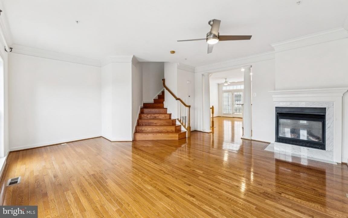 8915 Amelung St - Photo 7 of 25