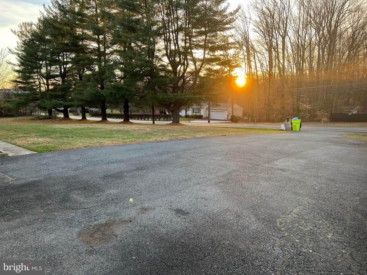 913 S Stepney Rd - Photo 4 of 21