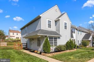 featured image of 1520 Russett Dr