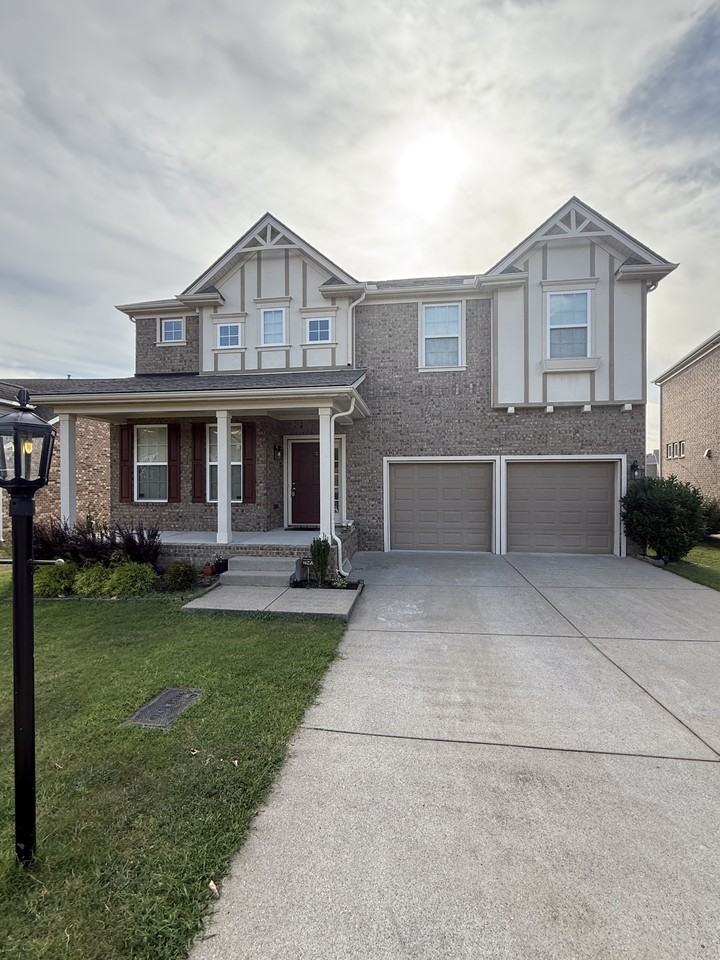 1629 Robindale Dr #1 - Photo 2 of 12