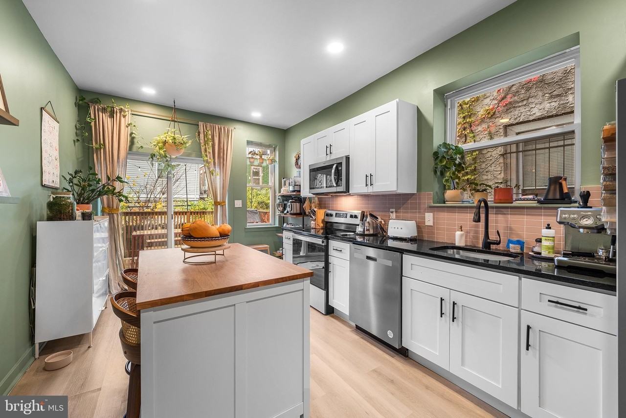 5426 Irving St - Photo 7 of 28