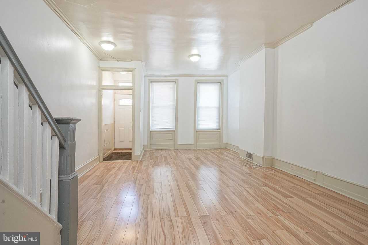 1904 Federal St - Photo 4 of 22