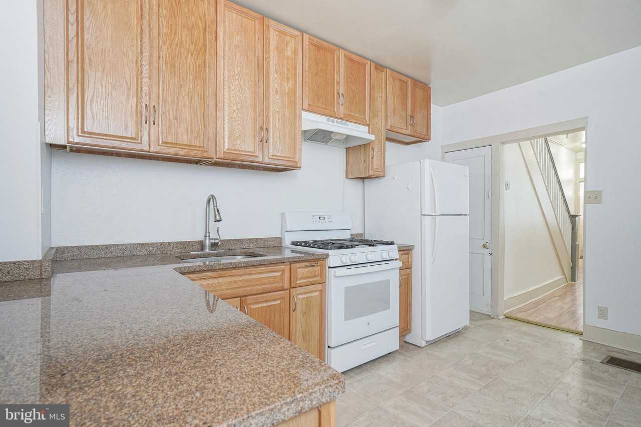 1904 Federal St - Photo 7 of 22