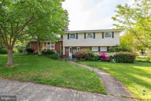 1424 Brent St - Photo 1 of 1