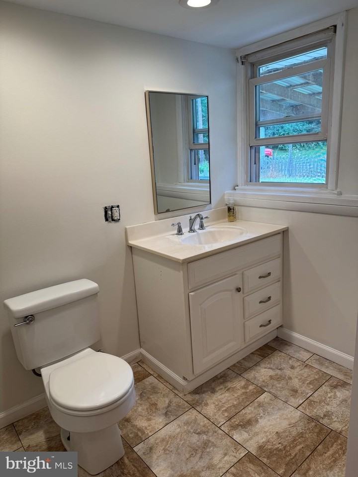 3548 N Frederick Pike - Photo 5 of 11