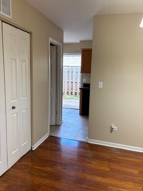 1433 Bear Flag Dr #1 - Photo 4 of 14