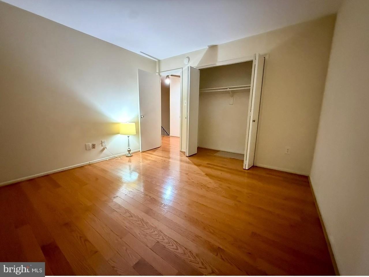 9531 Burdett Rd - Photo 7 of 11