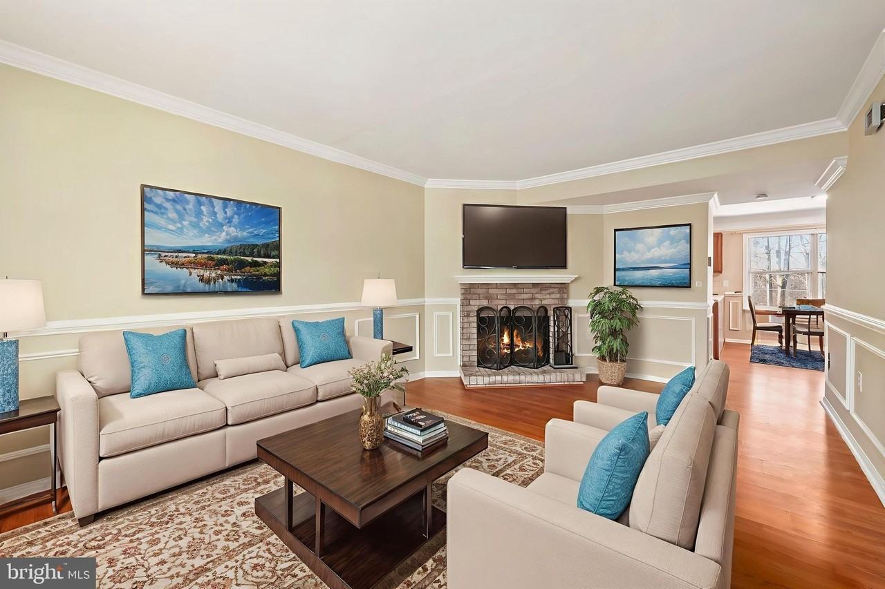 15256 Waterwheel Ter - Photo 4 of 40