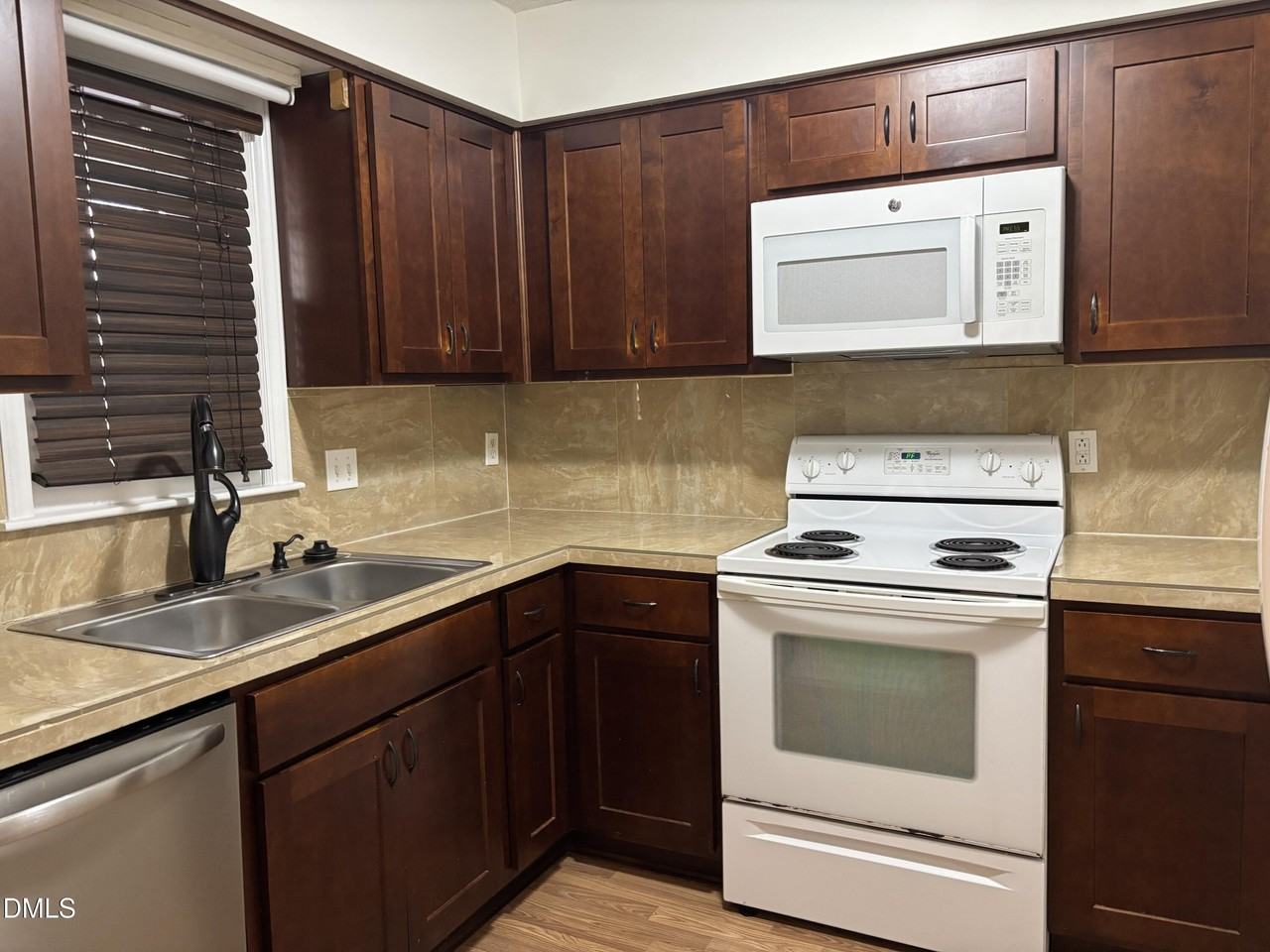 728 Branniff Dr - Photo 2 of 22