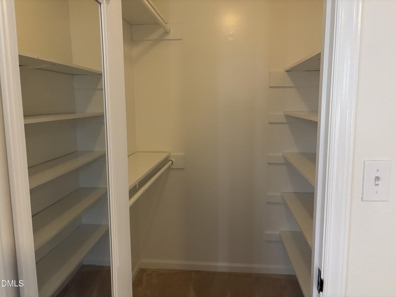 726 Branniff Dr - Photo 6 of 20