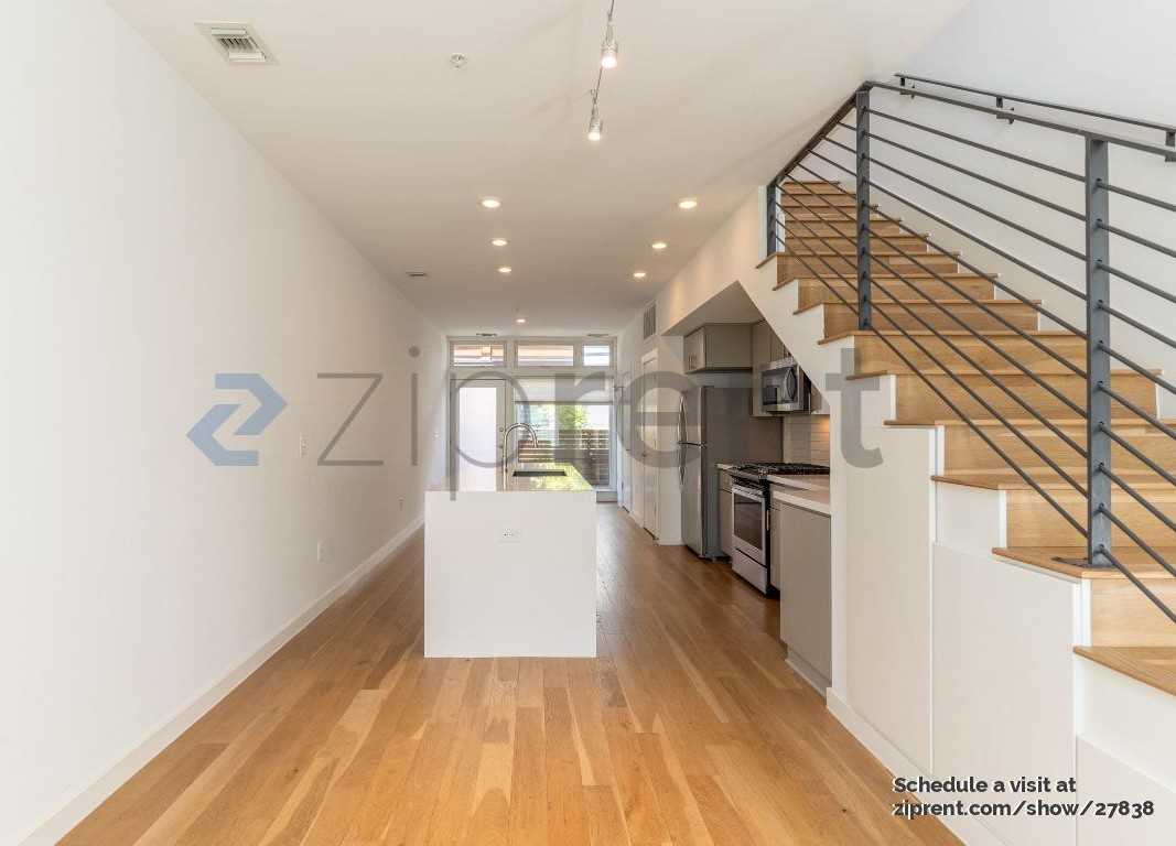 2002 E 7th St #216 - Photo 2 of 17