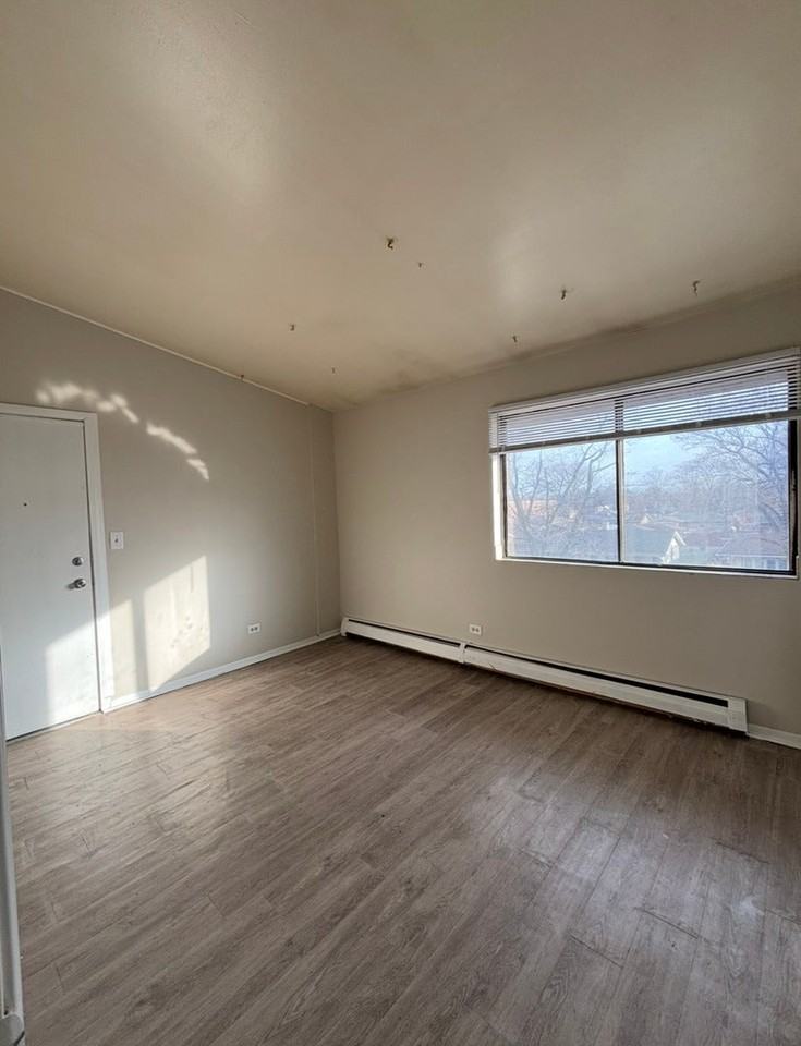 3068 Bernice Ave - Photo 5 of 8