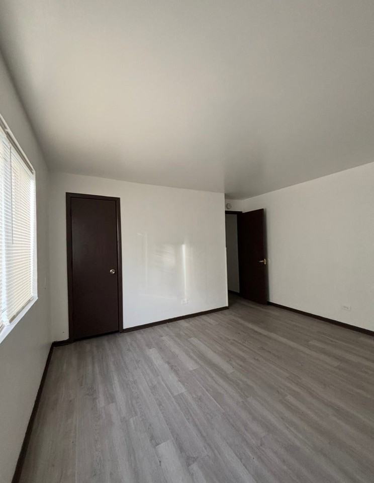 3060 Bernice Ave - Photo 6 of 8