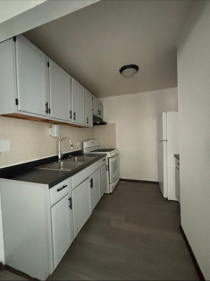 3060 Bernice Ave - Photo 7 of 8