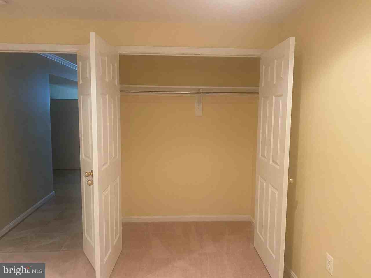 8050 Settle Ct ##B - Photo 3 of 11