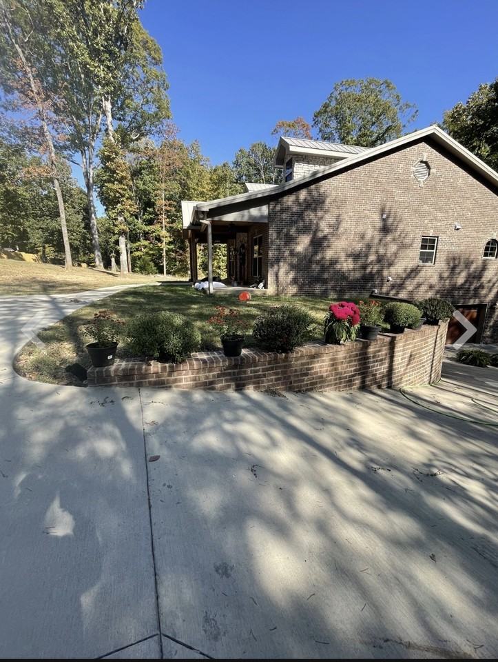 1423 Cc Rd - Photo 3 of 17