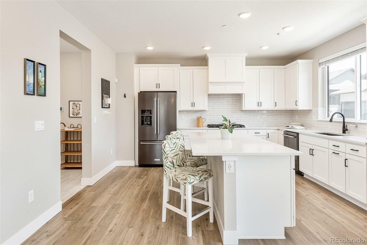 7037 Fireside Way - Photo 4 of 26