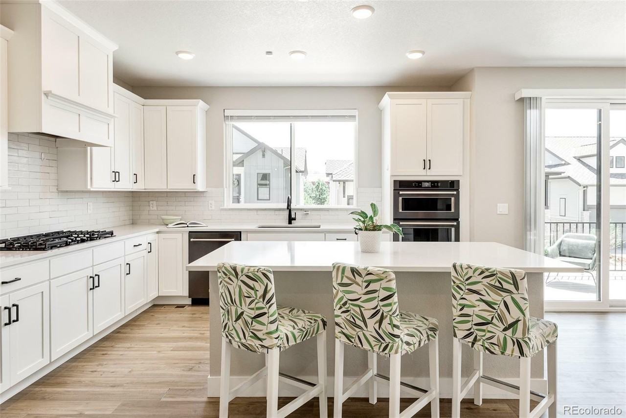 7037 Fireside Way - Photo 5 of 26