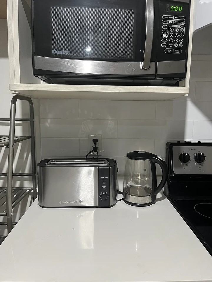 358 11th Street East - Photo 7 of 13