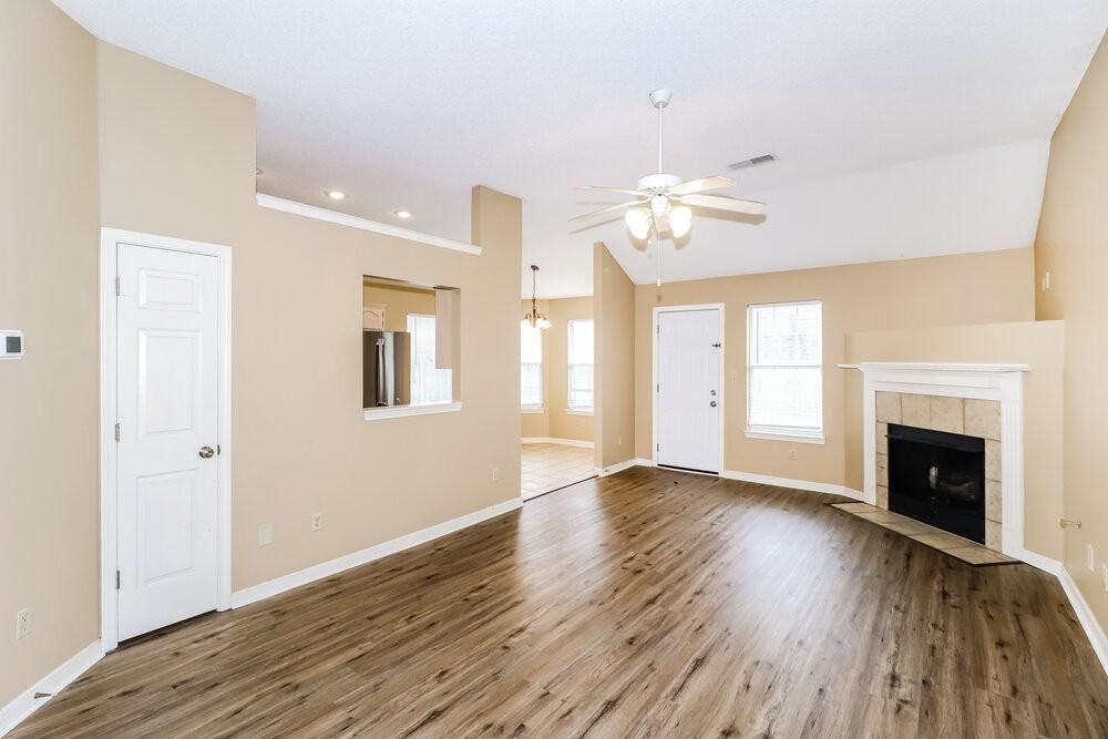 50 Steffani Dr - Photo 5 of 16