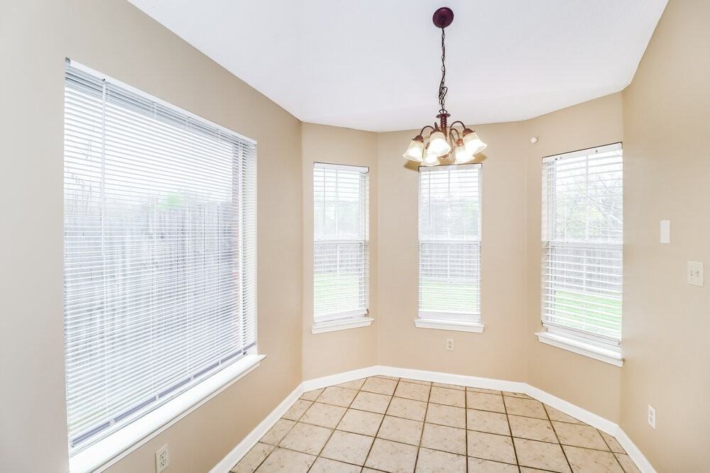 50 Steffani Dr - Photo 6 of 16