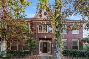 featured image of 5111 Natural Bridge Dr