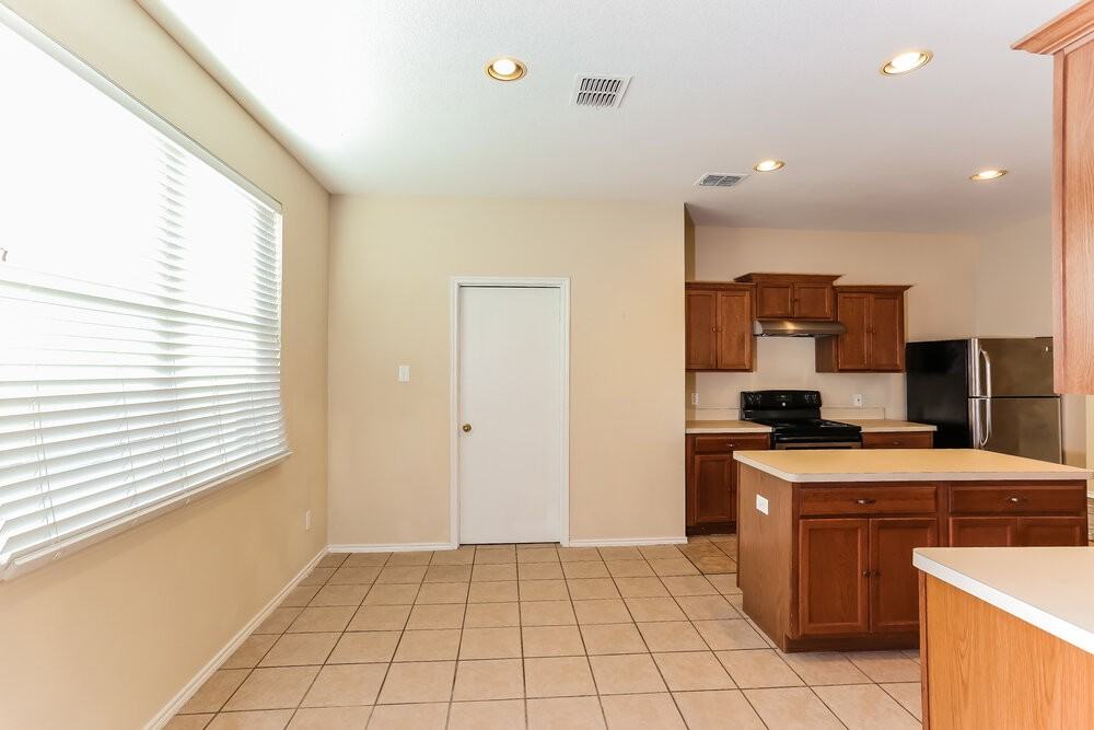 1771 Eagle River Trl - Photo 6 of 17