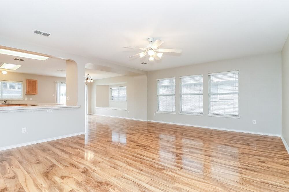 4145 Fossile Butte Dr - Photo 5 of 16