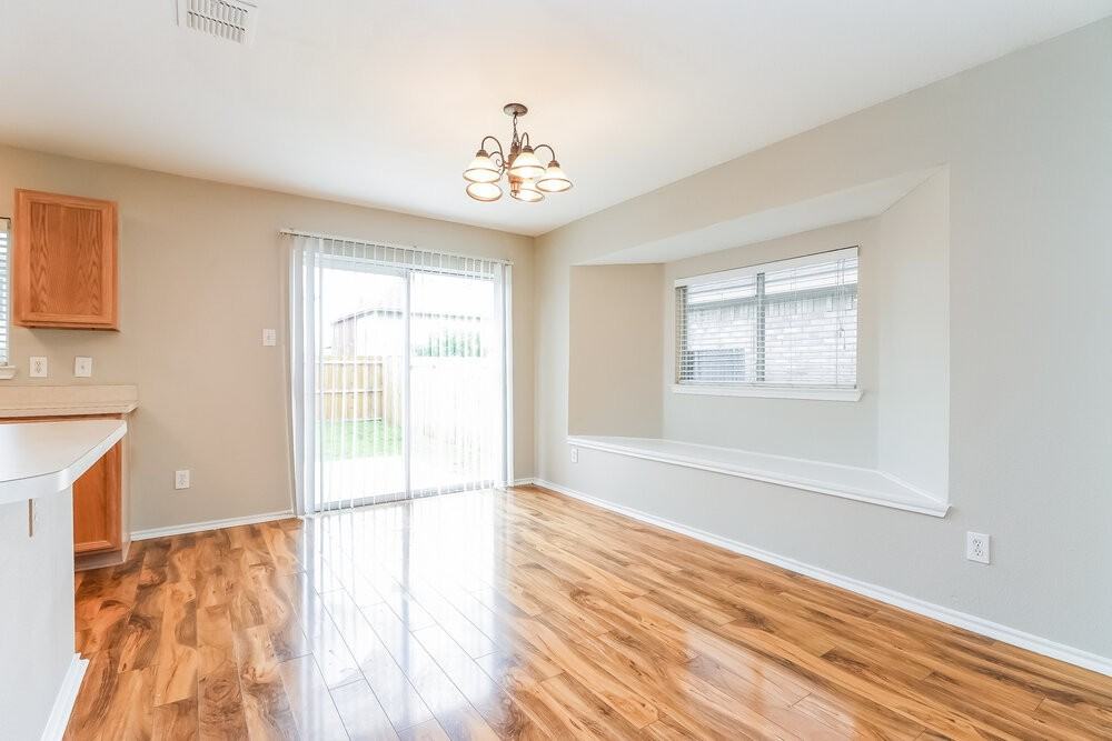 4145 Fossile Butte Dr - Photo 6 of 16