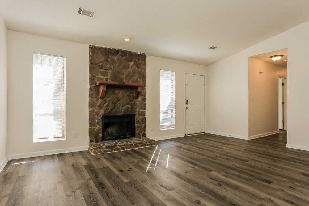 2564 Snake Ct - Photo 3 of 16