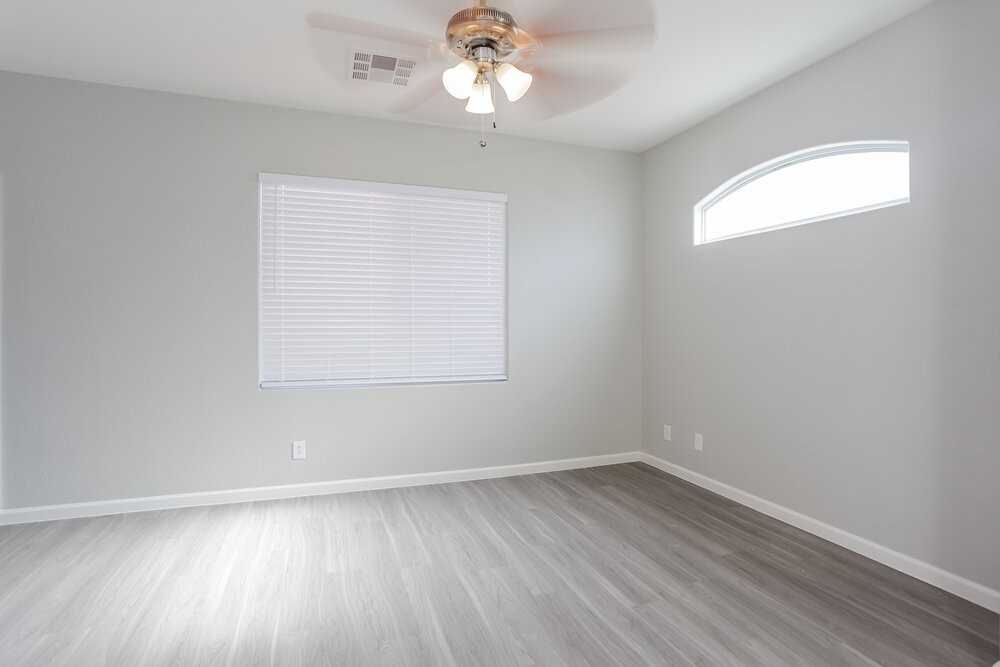 8920 Brentwood Grove Ct - Photo 6 of 17