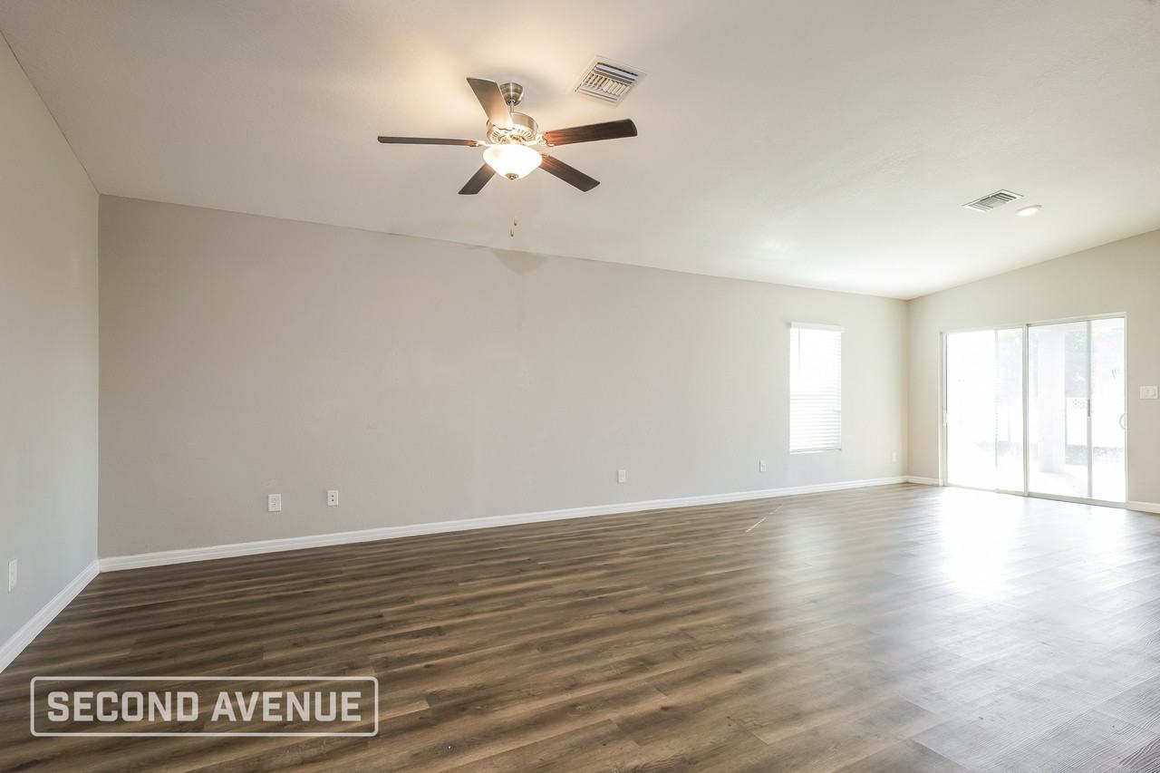 930 Ne 16th Ter - Photo 6 of 27