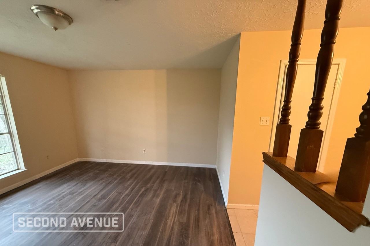 10631 Sagewillow Ln - Photo 5 of 12