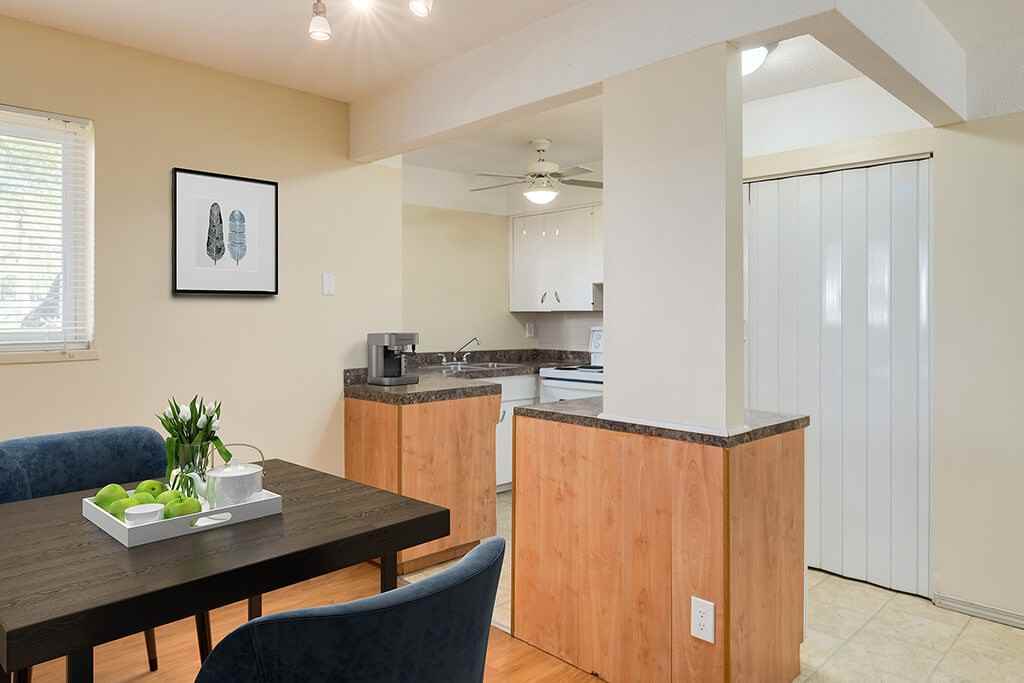 Exeter Court - Photo 2 of 9