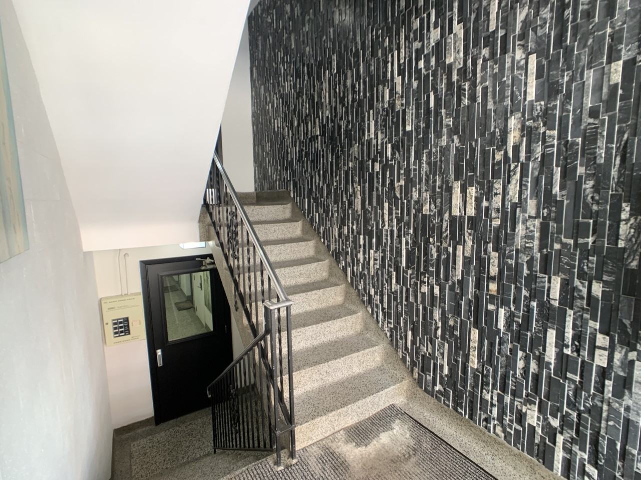 340 Cooper St. - Photo 5 of 7