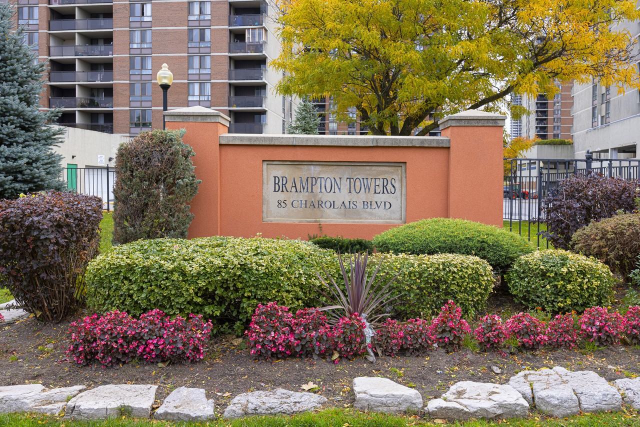 75 Charolais Boulevard - Photo 3 of 14