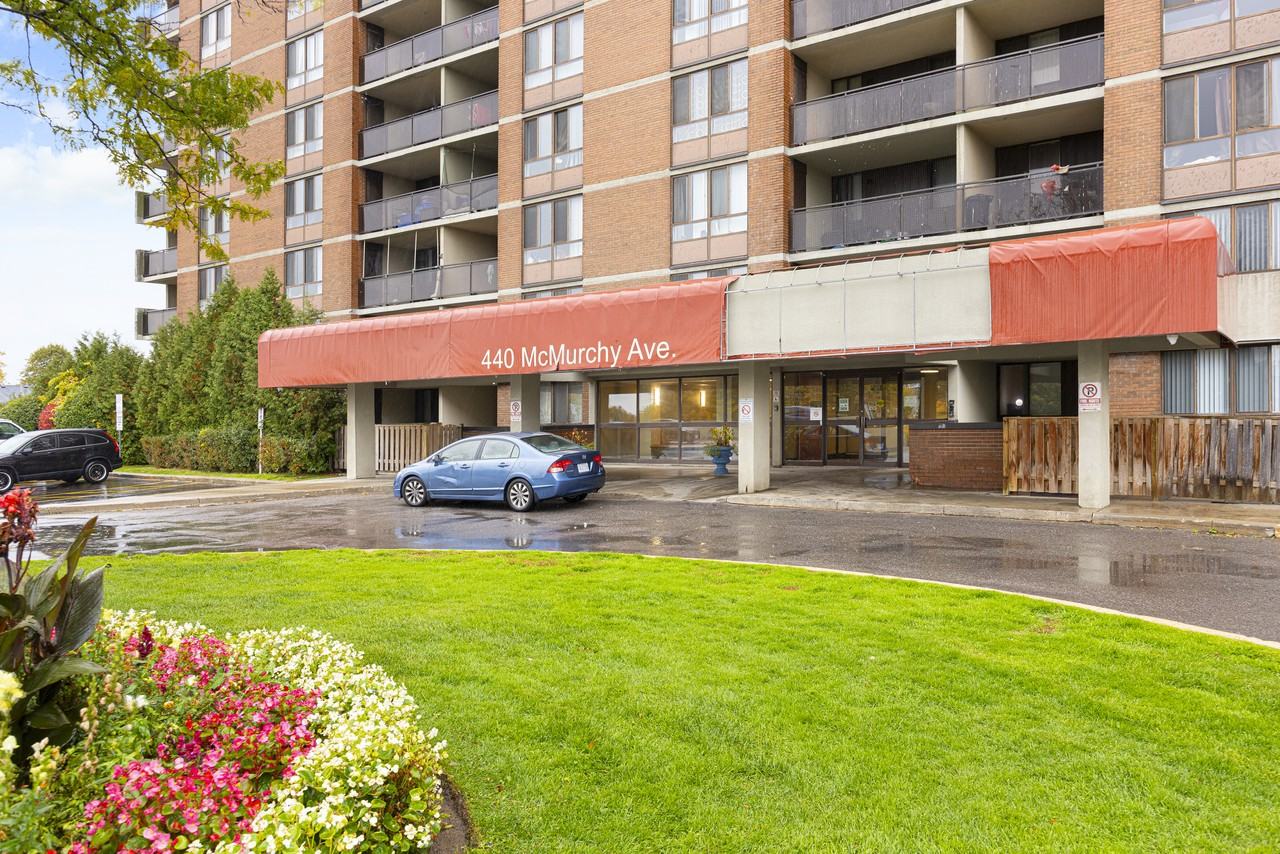 440 McMurchy Avenue South - Photo 3 of 16