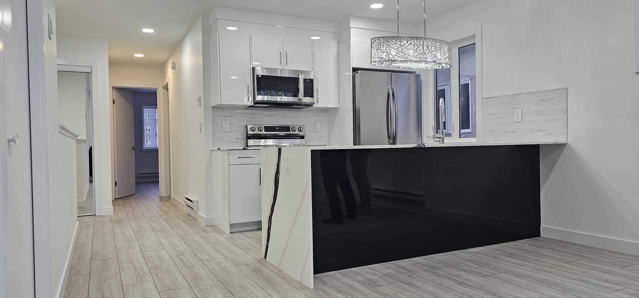 999 Lorette Avenue - Photo 5 of 9