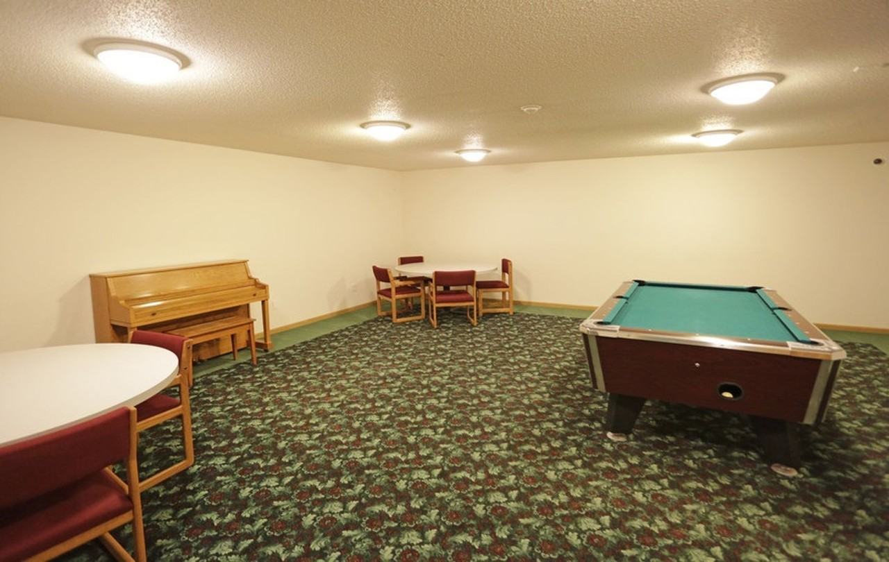 Park Avenue Apartments - Photo 7 of 19