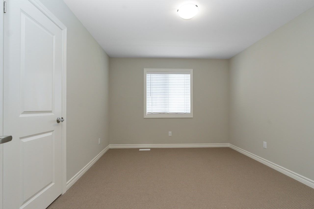 206 Clipper Dr - Photo 4 of 30