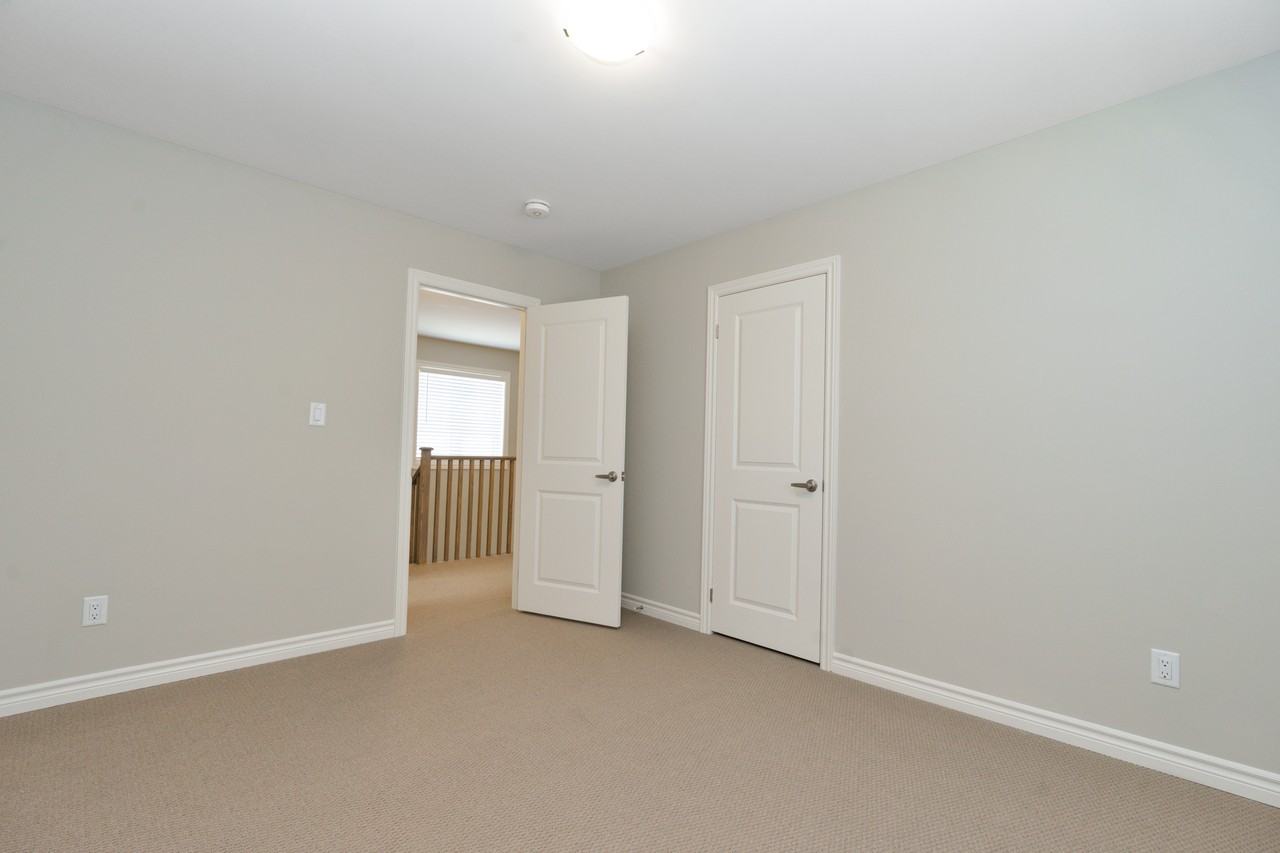 206 Clipper Dr - Photo 5 of 30