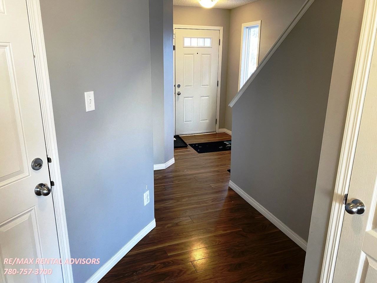 2009 118 St Sw - Photo 2 of 26