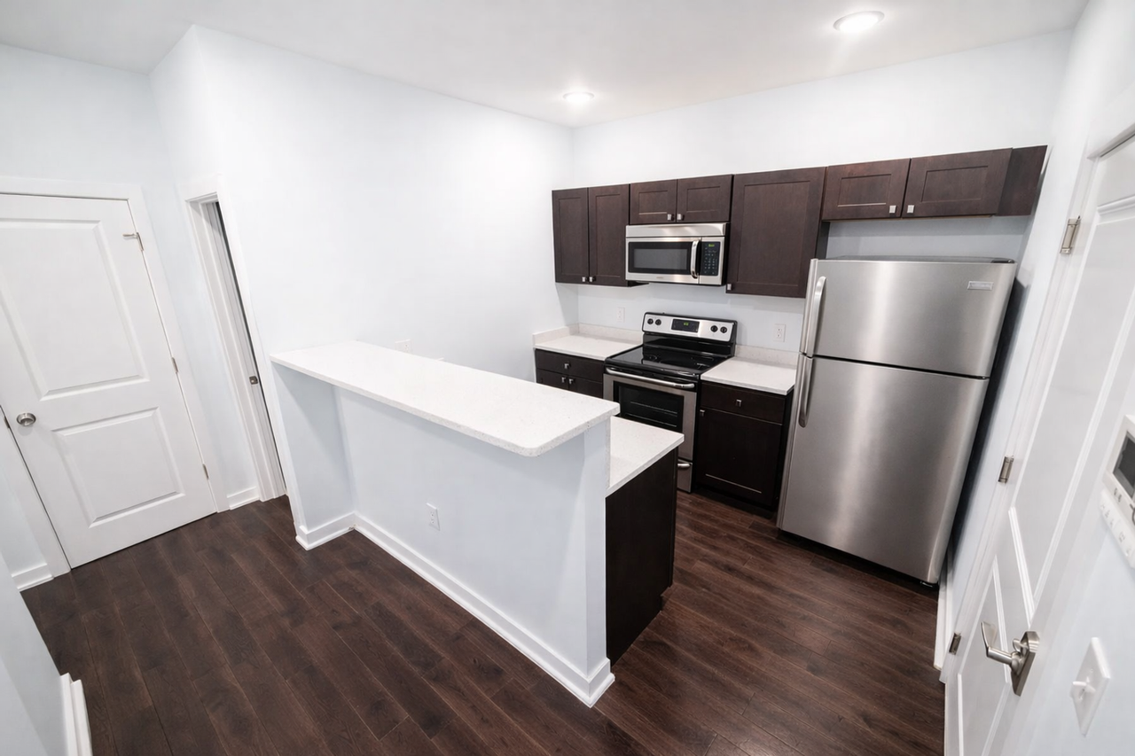 Temple Apartments - Photo 3 of 32