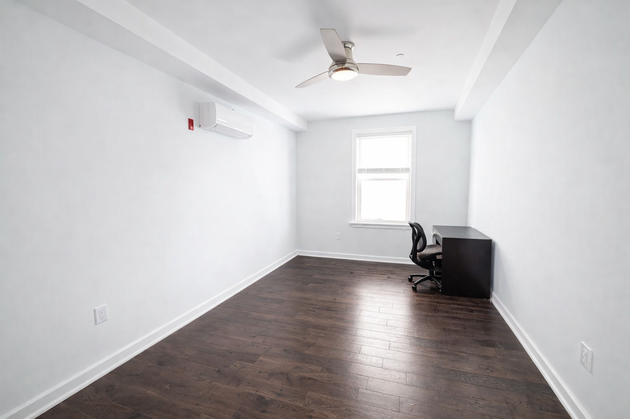 Temple Apartments - Photo 6 of 32