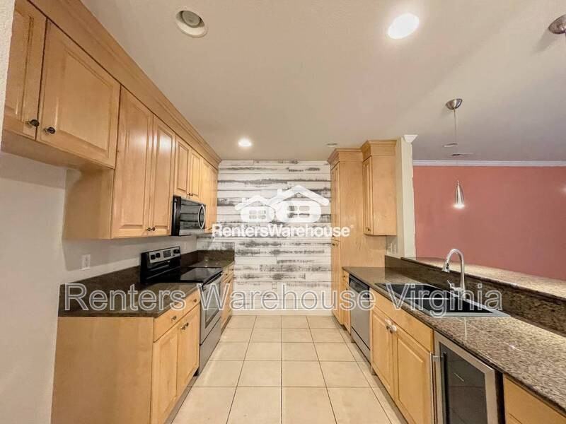 1135 Arlynn Ln - Photo 5 of 32