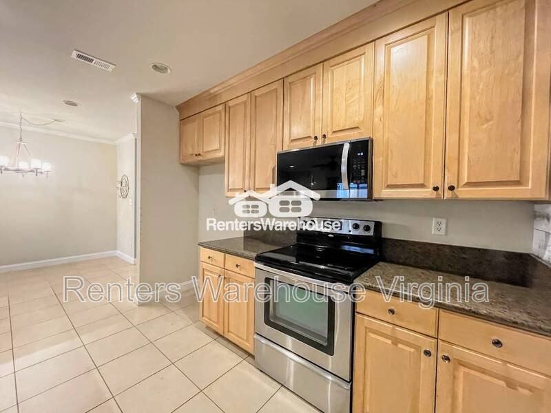 1135 Arlynn Ln - Photo 6 of 32