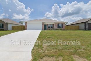 829 Pine Tree Rd - Photo 1 of 1